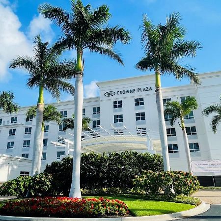Crowne Plaza Ft Myers Gulf Coast By Ihg Hotel Fort Myers Exterior foto